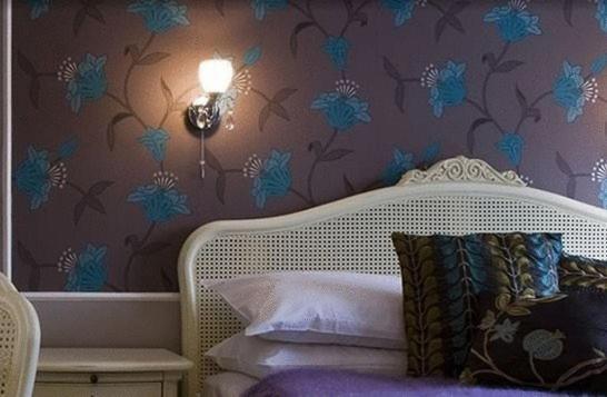 The Falcon Hotel Farnborough  Habitación foto